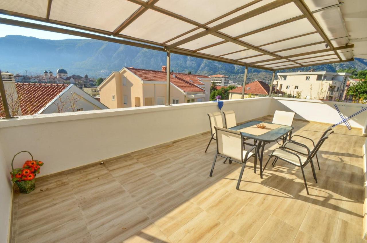 Apartamento Tea Kotor Exterior foto